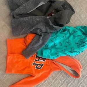 Three 3t hoodies